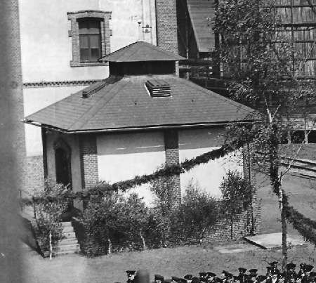 MEC Stadthagen:Georgschacht: Tiefbrunnenhaus 1937. Quelle: Sammlung Ludewig