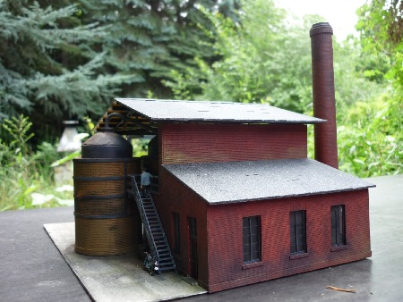 MEC Stadthagen: Georgschacht im Modell: Teer-Destillation - Westseite. August 2013