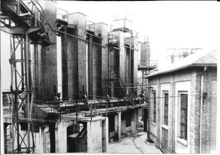 MEC Stadthagen: Georgschacht: Gaskühlanlage und Ammoniakfabrik 1926. Quelle: Berg- und Stadtmuseum Obernkirchen